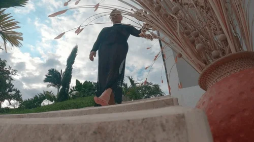 Latincrush - Giantess BiG Boobs Extreme Close Up