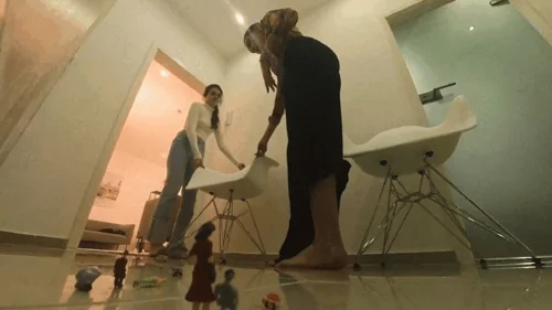 Winzlings Shrinking Clips - Maryana and Olya and their unaware barefoot carnage 6K VR360