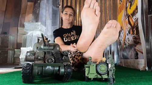 Smash My Cars And Trample Me Flat - Melissa Is The Secret Weapon