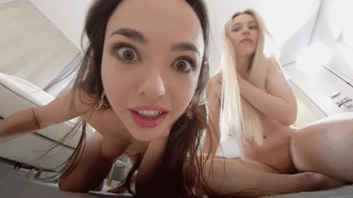Winzlings Shrinking Clips - Anna Lemon and Nikki Hill deal with a little Pervert or The naked Yoga Night! 4K VR360