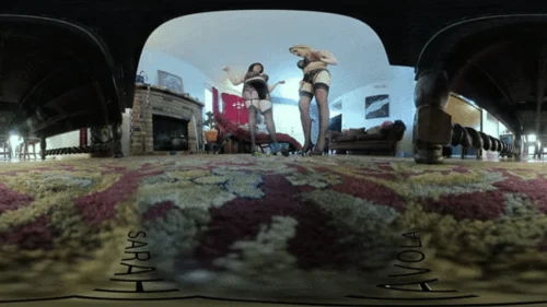 Sarah Diavola - The Brat Princess - VR Tiny Foot Freak