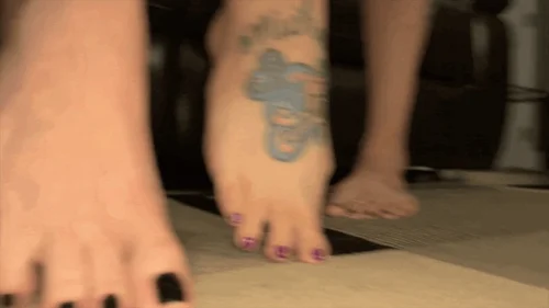Ginary's Giantess Adventures - Sensual Giantess Vore Tease POV With Natalie Charm & Slyyy (SD 720p WMV)