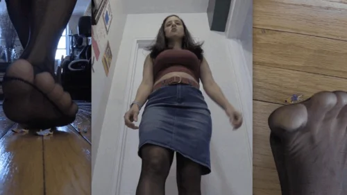 Jamie Daniels - Everything Else - GIANT LANDLORD - Jamie Daniels, Giantess, Foot Fetish, Stockings, Vore WMV
