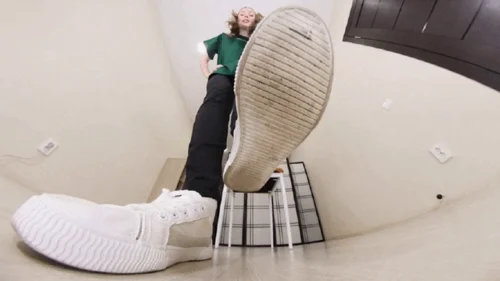 Under Giantess Soles - Sky - inside her warm sweaty shoe VR 360 5,7K
