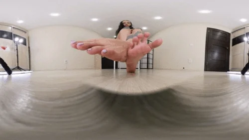 Under Giantess Soles - Neta - big slender bare feet VR 360 5,7K