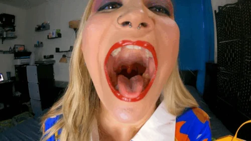 Addicted To Ayla - MISS FRIZZLE SHRINKS HER NAUGHTY STUDENT 1080p