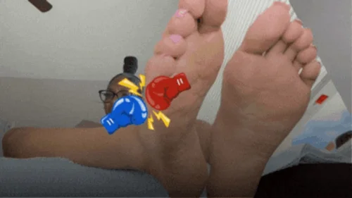 Hazelskingdom - Tiny Snooper VS Unaware Giantess