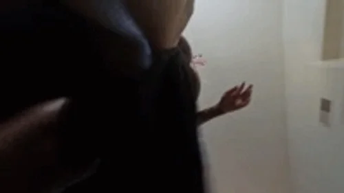 Mxdominionakacrushgoddess Clips - Teenie Clinging onto Giantess ankle as she Vacuums POV 1080