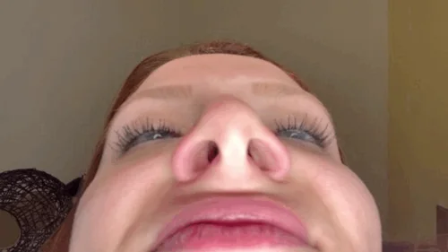 The Other Side Of Evelyn Jade - Tiny date gets lost in giantess' nose