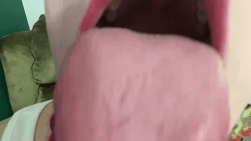 Lilredvelvet - giantess lollipop pov
