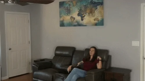Giantess Ashton - Secure