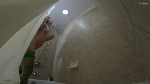 Pantyhose N Nylon Fetish Store - Giantess Kilo Why Are You in My Shower