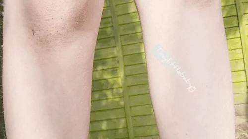 Tinylittlebabyg - Giantess Tinylittlebabyg teases you while in the garden