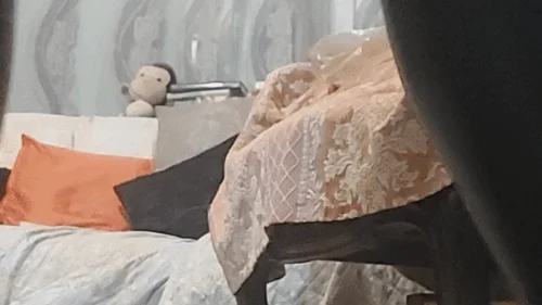 Mistress Daria Domina - BBW CRUSH A CAKE WITH HER BIG FOOT AND CROK MULES HD