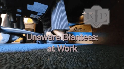 Ladykassandra - Unaware Giantess at Work