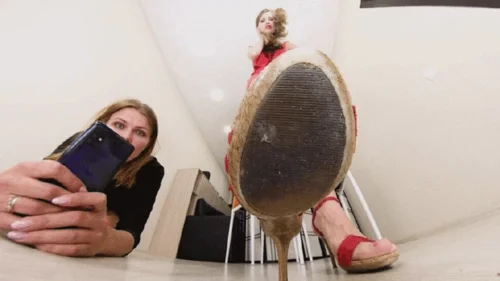 Under Giantess Soles - Ursula & Pamela - shrinking virus VR 360 5,7K