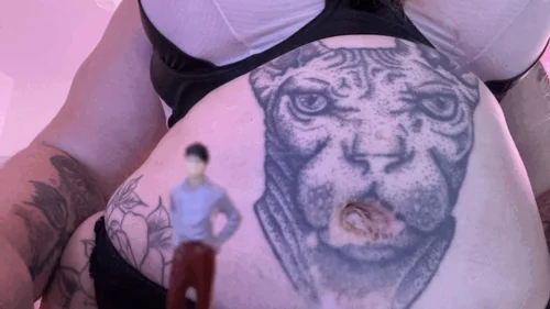 Kisicaxx - tiny inside my belly button [4k]
