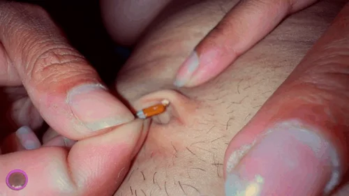 The Cirilla Emporium - Giantess Cirilla - POV Swirling Your Tiny Face Around My Belly Button