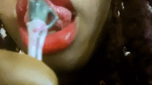 Mxdominionakacrushgoddess Clips - Giantess Sexy Mouth Dominates Teenie 1080 smaller
