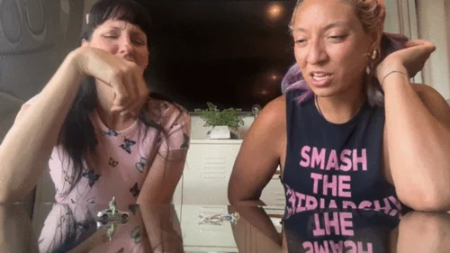Maroe's Toes - Tinies at the Giantesses AirBnb