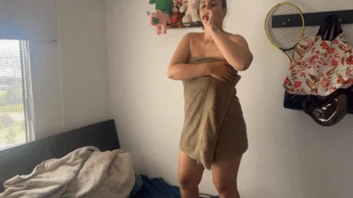Latinvibes - 1080P bratty stepdaughter is giantess that use stepfather as slave