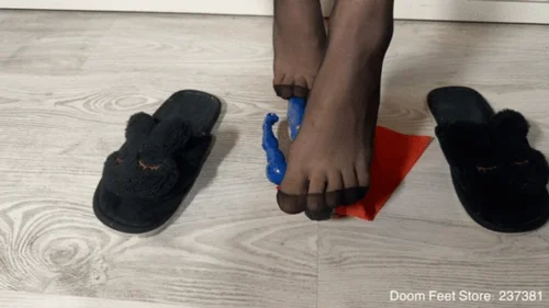 Doom Feet - Crush and Destroying Superman part 3