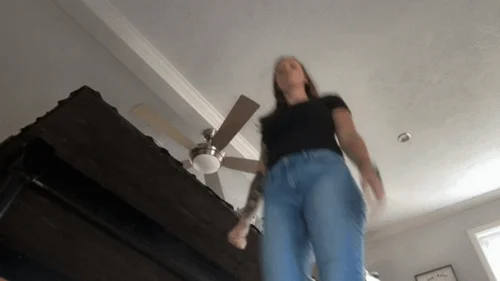 Giantess Ashton - Infestation