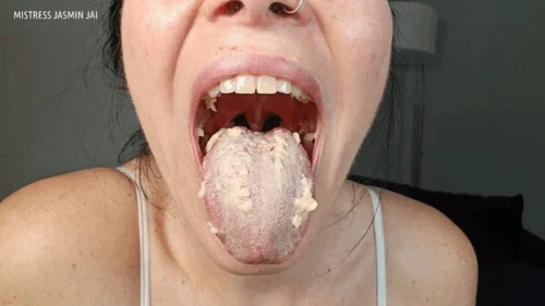 Jj Giantess Vore Goddess - Giantess Unaware Snack Time
