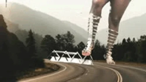 Mxdominionakacrushgoddess Clips - giantess - Giantess Stomps through Teenie City, crush, stomping, female domination  4k smaller
