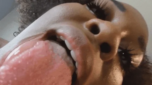 Shrink U Down - Karma Rose's feeding frenzy VR4k