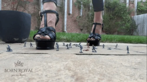 Bornroyal Feet - Goddess in platforms crushes little army (voice)