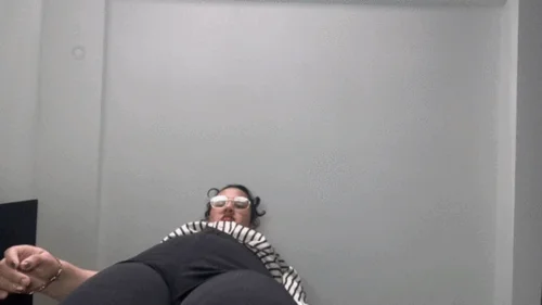 Latinvibes - 1080P Giantess bussiness woman like to punish small and tiny employees