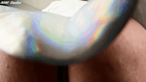 Amateur Soles Giantess And Footjobs - The ASS TOUR continues, this time K can't find her tour bus! Wedged between her butt!- PT 2 - MP4