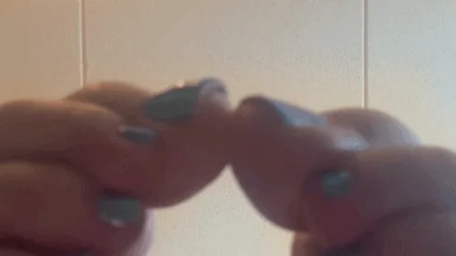 Tallglassofnicole - POV: You meet a nurturing Giantess