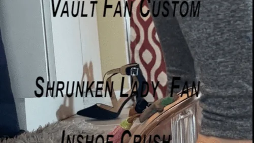 Giantess Daphne Devaux21 - Goddess Hazel21 Shrunken Lady Fan Plus Sorority Friends Gets Stepped on (custom pt2 )