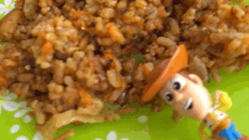 Lory's Passionate Fantasies - The TINY man was swallowed by the giantess along with his food d