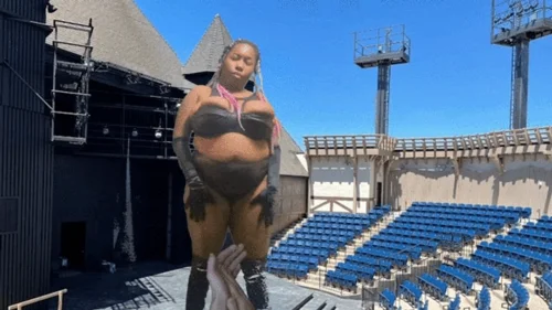 Mxdominionakacrushgoddess Clips - Giantess - Giantess MXDominion goes to the Stadium, female domination, giantess special effect, goddess worship 1080 smaller