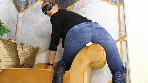 Boss Girls - Lady Nora - Colleague shrunk and sat flat - small version