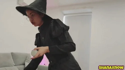 Alfxnow - COSPLAYING WITCH THAT EATS YOUR ASS VORE DEVOUR FOOD FETISH