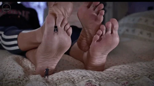 Giantess Dayana - Ramona's First Time
