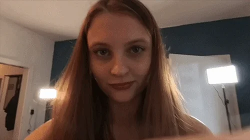 Winzlings Shrinking Clips - Skylars Sneakers and Nylons (German) 6K VR360