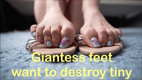 Kira Loster - Giantess and tiny ! Do you scare when you hear the big foot Giantess steps ?