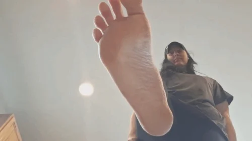 Sexysassquatchsize15 - Giantess stepping and humiliation