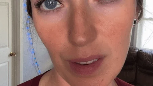 Giantess Ashton - So Many Options