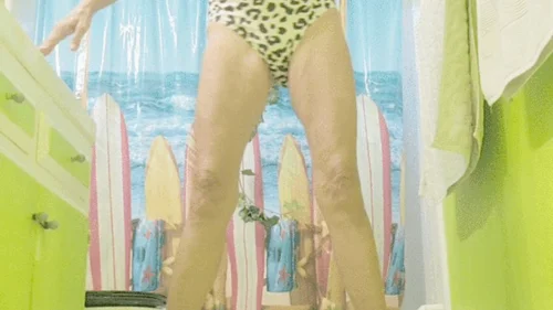 Stacy Burke`s Fetish To Go - Heeled Giantess Steps on Army Men & Tanks