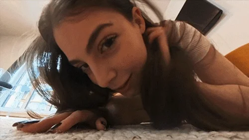 Winzlings Shrinking Clips - Maryana: A Lesson in Trust Part 1 (A Giantess turning from Gentle to Mean) 4k Version VR360