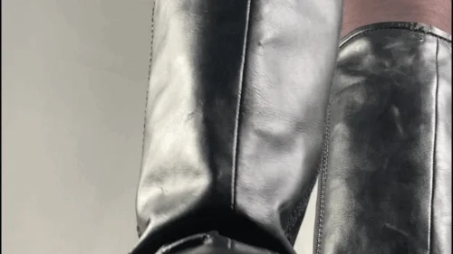 Tramplegirls Shoejobs And Cockcrush - A Giantess Bootjob in black Leather Boots - Upskirt and POV on Tramplegirl in black Nylons and well worn patent leather boots is giving a shoejob and crushes the cum out with her heel - COCKVIEW ONLY!