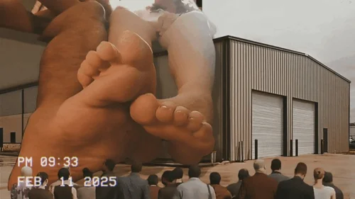 Giantghost - Giant couple BIG FEET