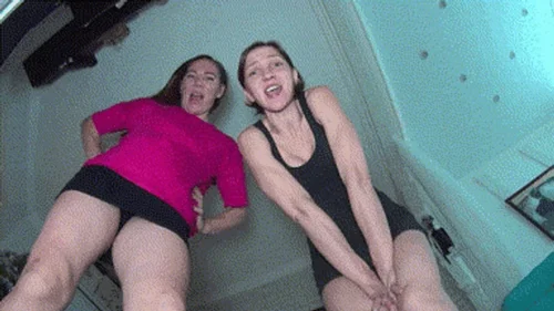 Horny And Sexy Milf - 2 Giantess POV 3