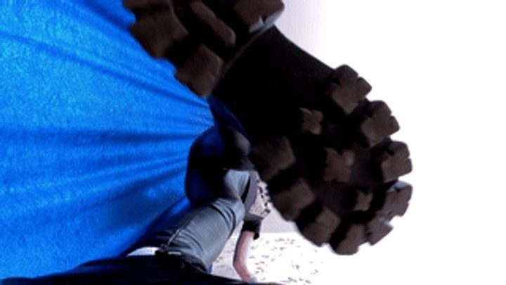 Furious Girls - you are obliged to suffer and be tormented under the dirty soles of my loafer shoes, fc372x 2160p